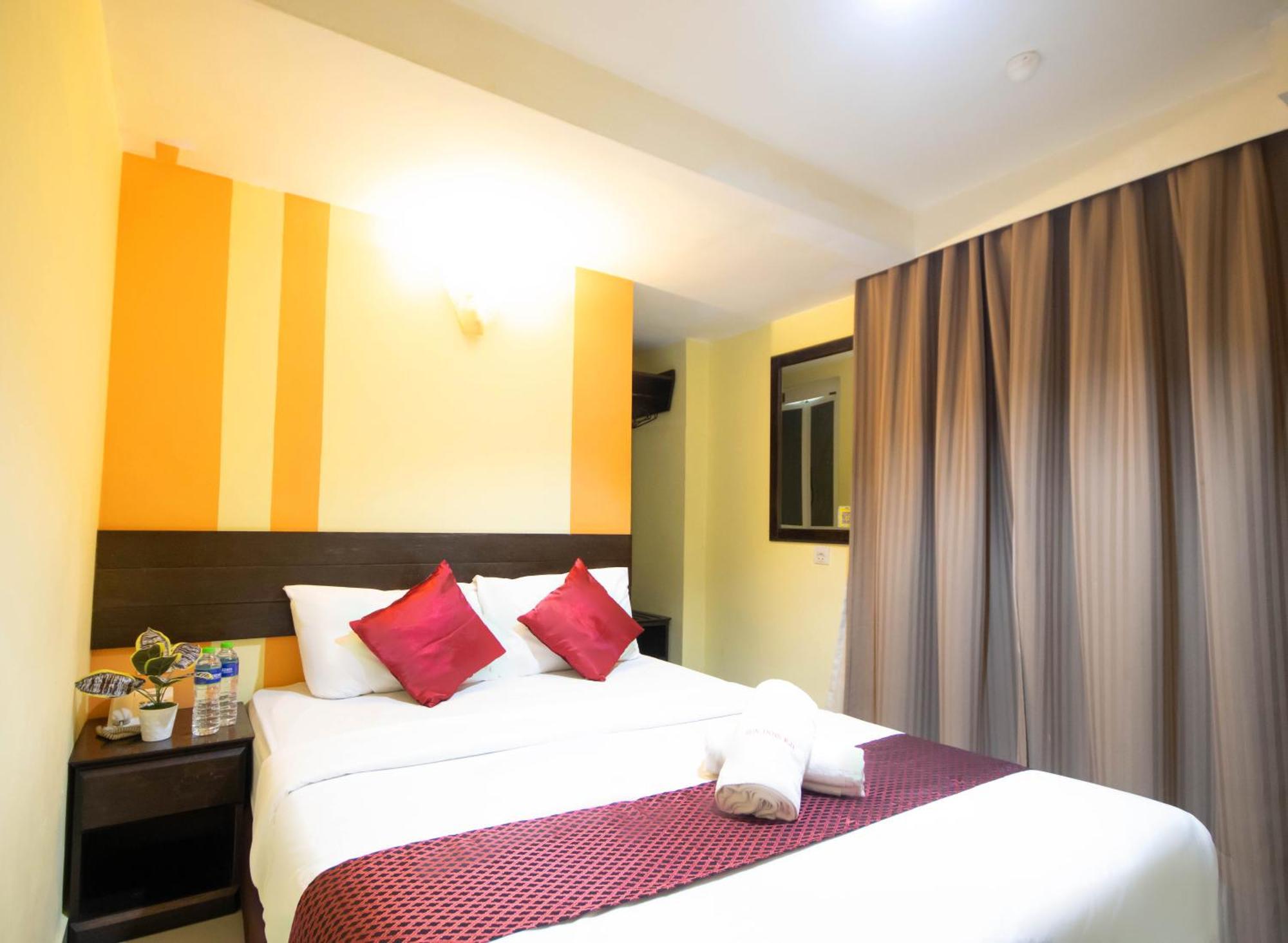 Sun Inns Hotel Kopkastam Kelana Jaya Петалинг-Джая Экстерьер фото