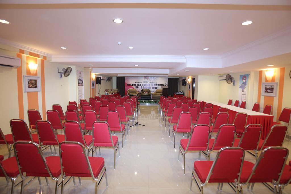 Sun Inns Hotel Kopkastam Kelana Jaya Петалинг-Джая Экстерьер фото